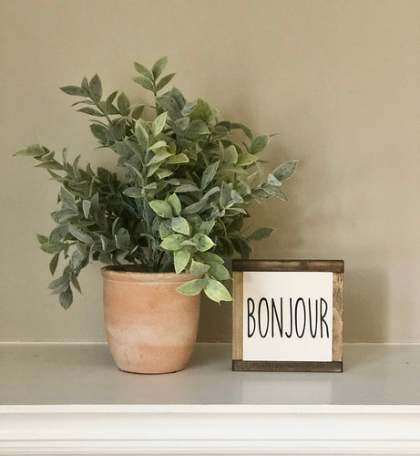Bonjour Sign, French Hello Wood Sign, French Home Decor, Small Wood Sign, Bog Road Designs
